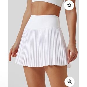 WILLIT Women's Pleated Tennis Skirt with Pocket in White Sz Medium